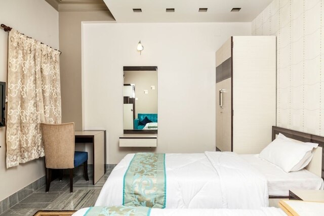 シミ インターナショナル - ザ インペリアル