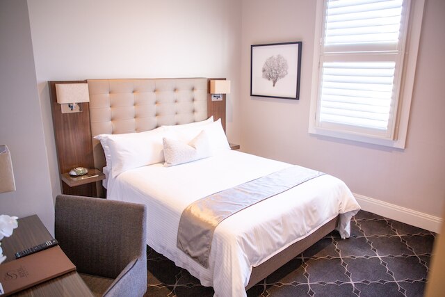 ロイヤル ホテル ランドウィック