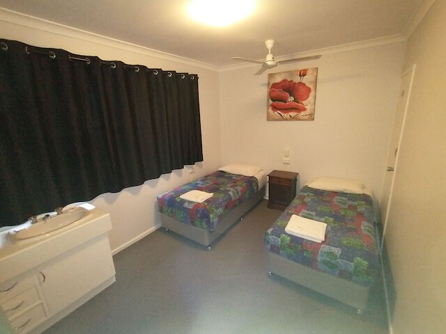 アスプレイ サンセット モーテル