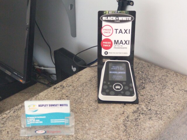 アスプレイ サンセット モーテル