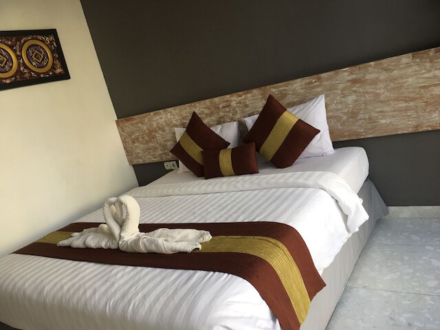 スギラス リビング