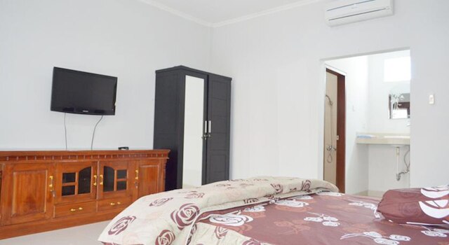 スワンデウィ ホームステイ