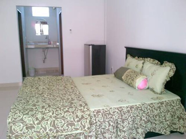 スワンデウィ ホームステイ