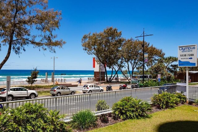 オリンパス アパートメンツ