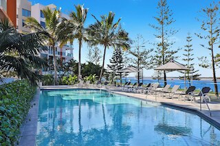 シルバーショア アパートメンツ オン ザ ブロードウォーター