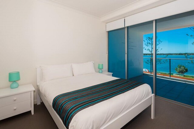 シルバーショア アパートメンツ オン ザ ブロードウォーター