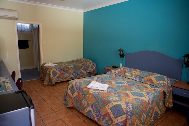 アドビ モーテル