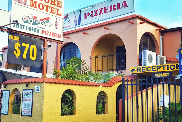 アドビ モーテル