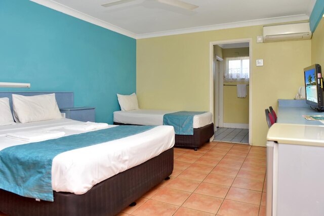 アドビ モーテル