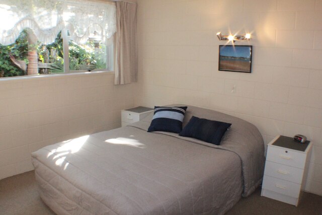 アラモアナ モーテル