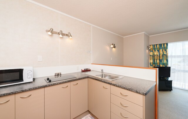 アラモアナ モーテル