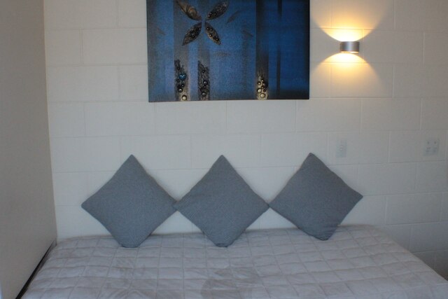 アラモアナ モーテル