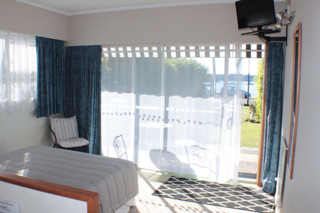 アラモアナ モーテル