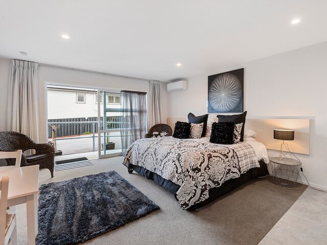 ダンロビン モーテル