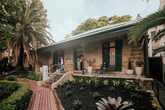 リトル ドリフター サリー ヒルズ