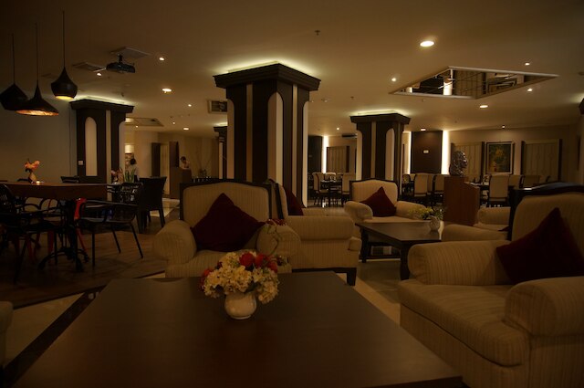 ヴァルナ カルチャー ホテル ソエラバイア スラバヤ