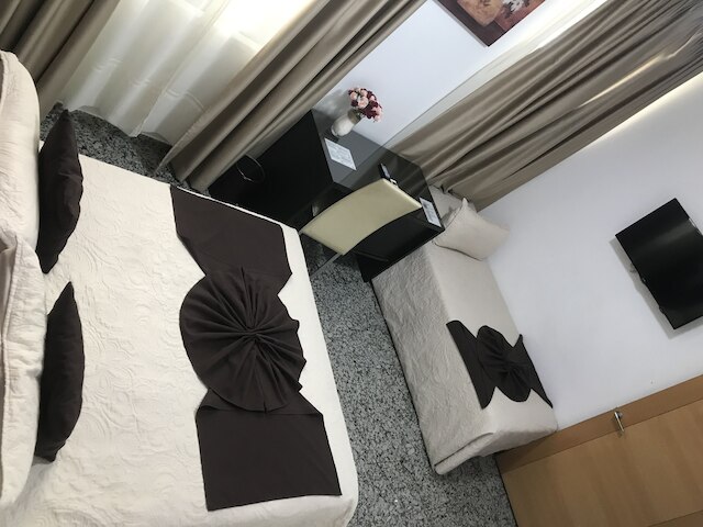 ホテル デ ロス ファロレス