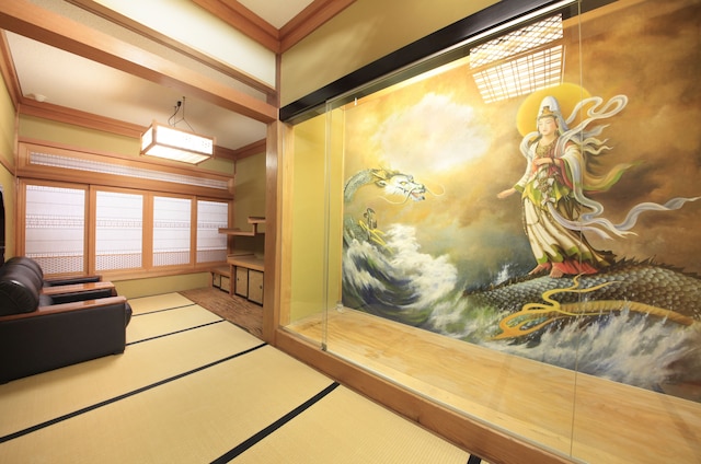 河口湖 温泉寺 夢殿