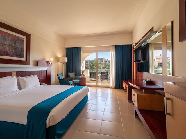 セレニティ アルマ ハイツ