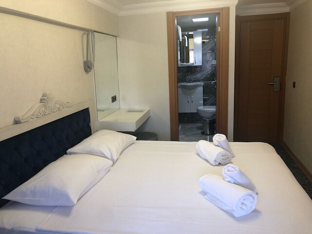 ターク アート ホテル