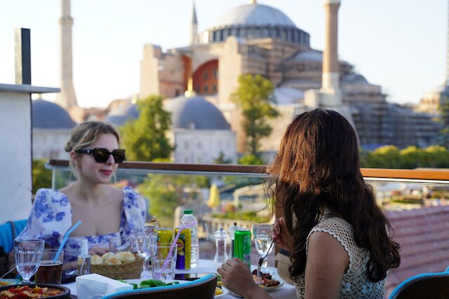 ターク アート ホテル