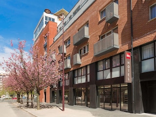 イビス リール サントル グラン パレ