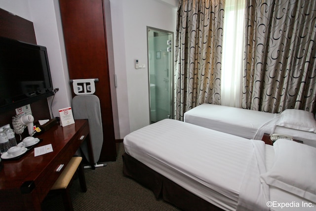 ザ キー ホテル ウエスト コースト