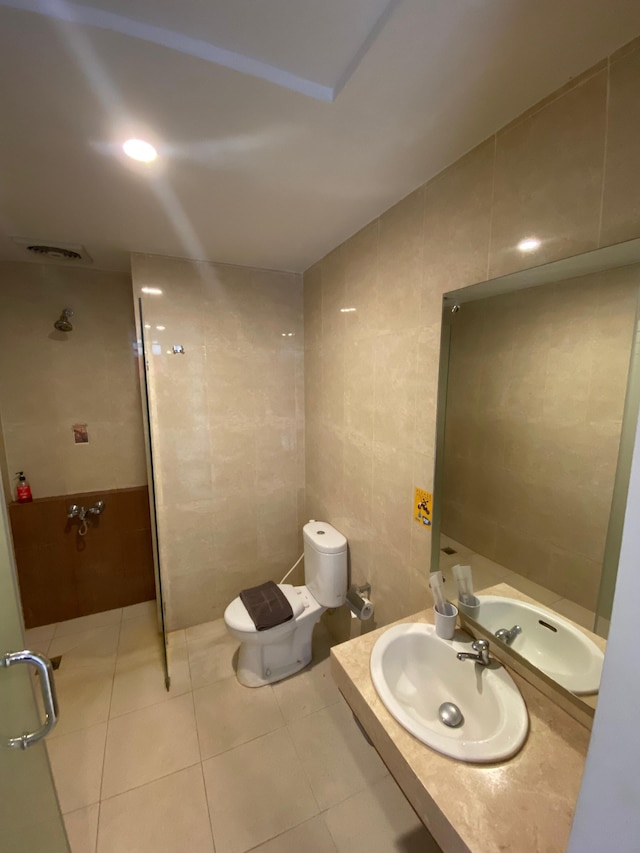 ティックル ホテル