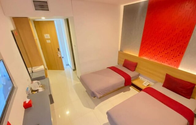 ティックル ホテル