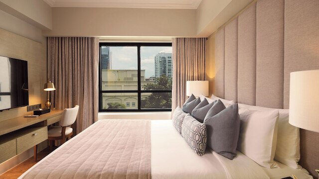 アルガ アパートメンツ、ロックウェル マカティ