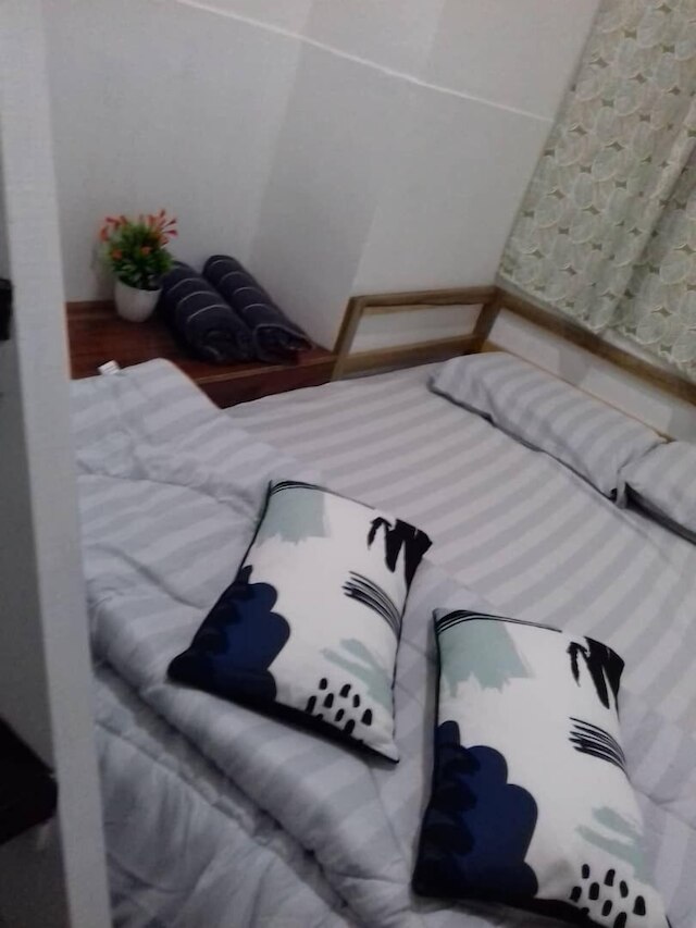 エクスプローラー バックパッカーズ - ホステル