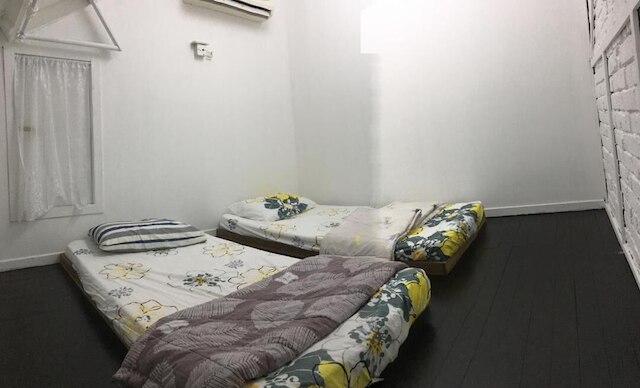 エクスプローラー バックパッカーズ - ホステル