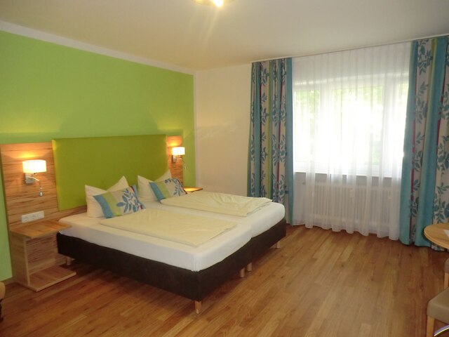 ホテル ペンション ハイドン