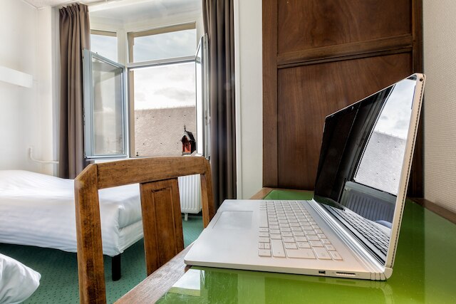 ホテル サン モーリス