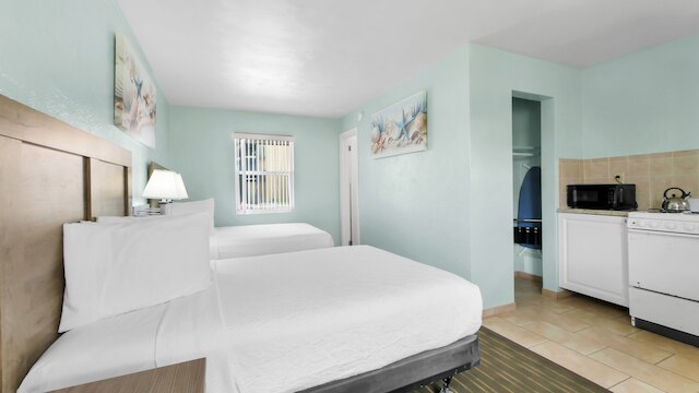 オーシャンコートビーチフロントホテル