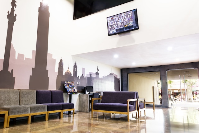 ホテル カストロポル