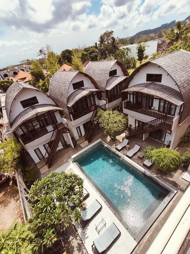 ナチュレラ ウルワツ