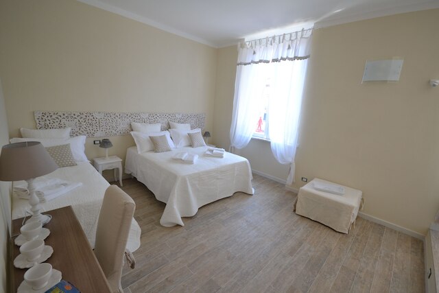 アフィッタカメーレ カサ ダーネ