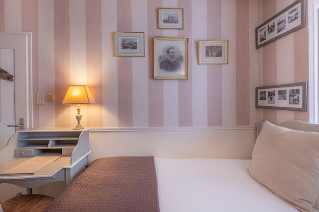 ホテル ドゥ ラヴル