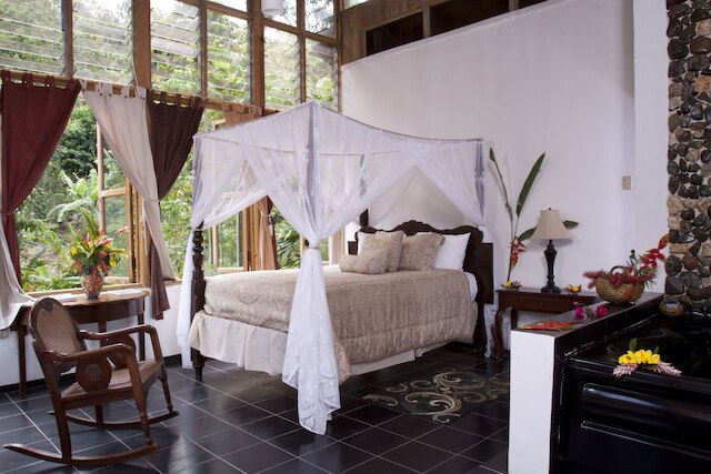 フォレス パーク リゾート & スパ