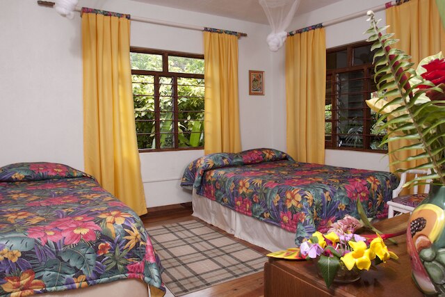 フォレス パーク リゾート & スパ