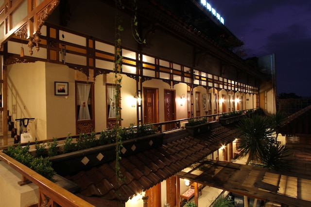 アジャ ナレンドラ ブティック ホテル