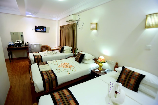 ホテル シンシア スマイル バガン