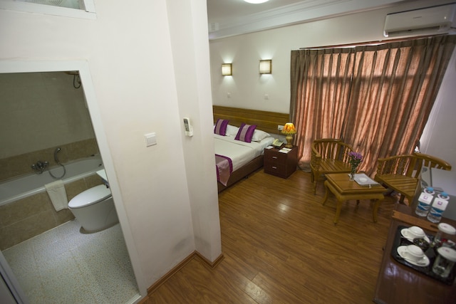 ホテル シンシア スマイル バガン