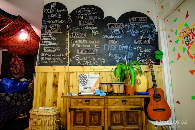 ロケット ホステルズ グラシア