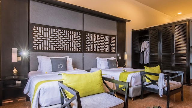 ホワイト マンション