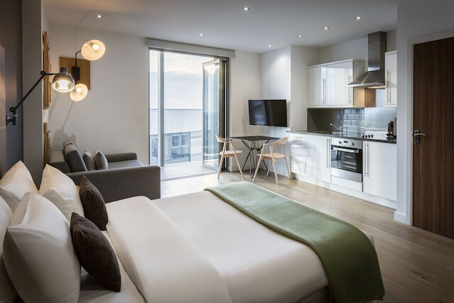 アパートホテル アダージョ ロンドン ブレントフォード