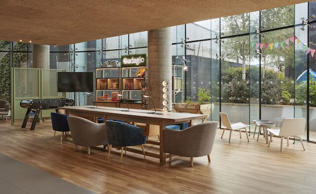 アパートホテル アダージョ ロンドン ブレントフォード