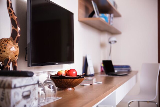 KC プレイス スリナカリン