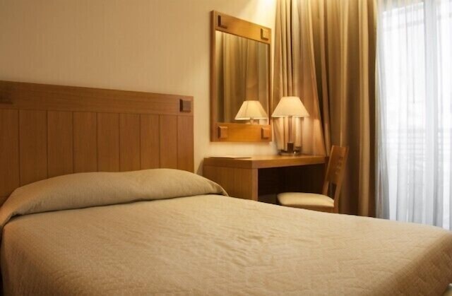 ホテル イリッソス